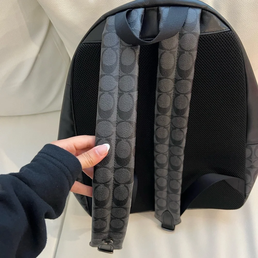 Coach leather Backpack In Signature Canvas - Picture 5 of 12